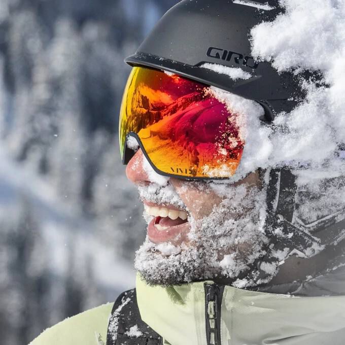 Giro Article II Goggle in action